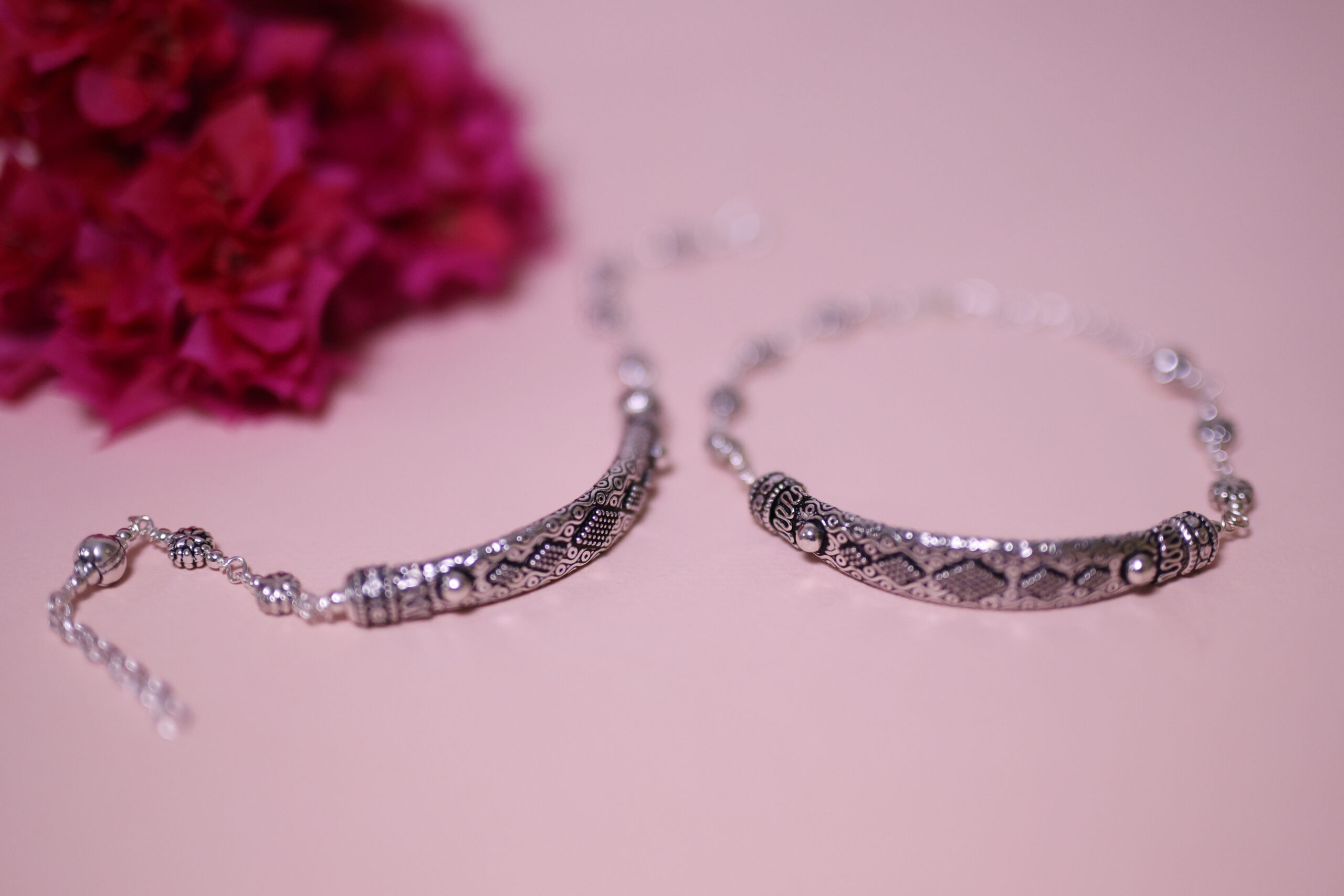 Traditional Style Oxidized Silver Anklet For Women - Image 3